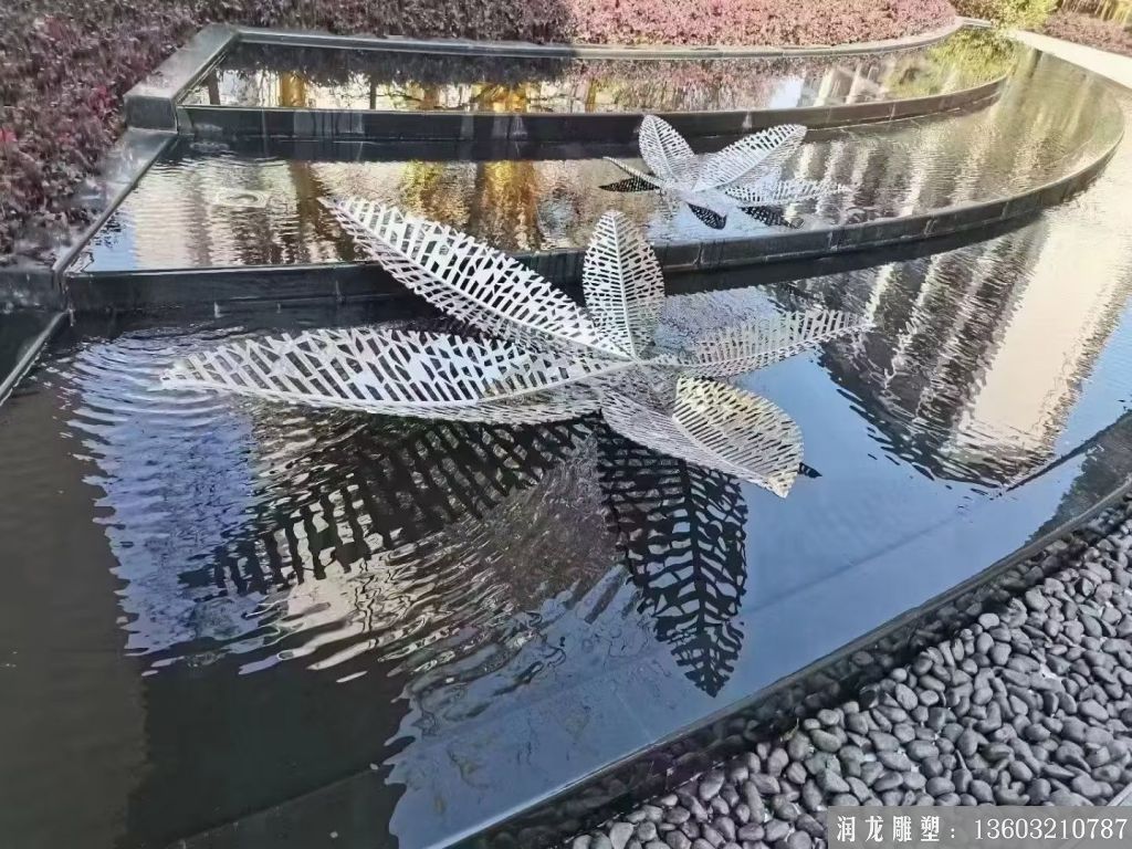 不锈钢镂空树叶雕塑 酒店门口水池景观水景雕塑